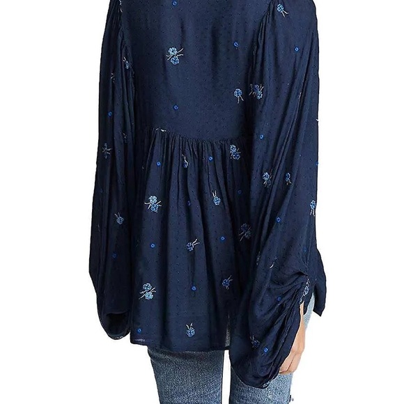 Free People Kiss from a Rose Top - Picture 4 of 5